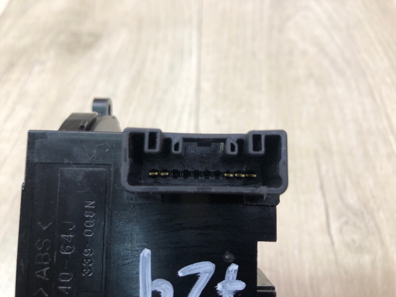 Датчик угла поворота руля SX4 06-13 2009 J20A Датчик угла поворота руля SX4 06-13 2009 J20A