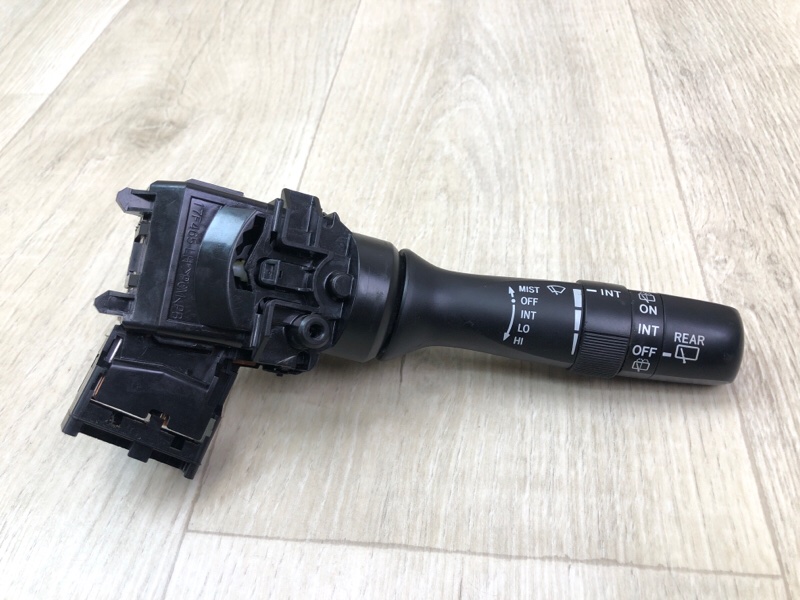 Подрулевой переключатель правый TOYOTA VENZA 09-16 2013 3.5 2GR-FE 8465202730 Б/У