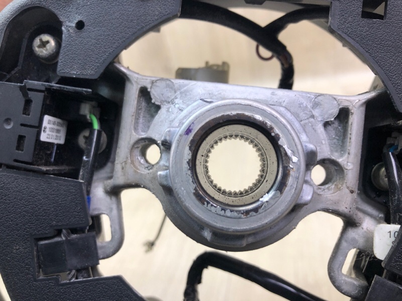 Руль OUTBACK 09-14 BR 2010 2.5 EJ253