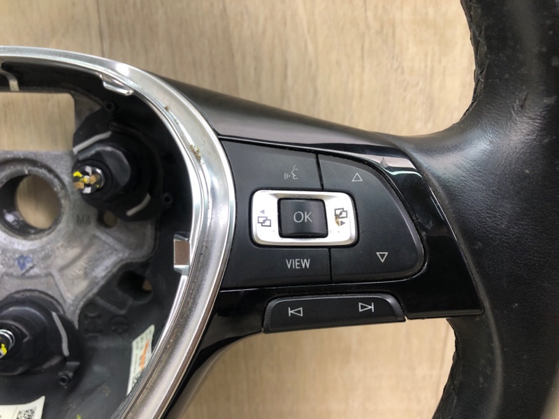 Руль VOLKSWAGEN TIGUAN 16-23 DGUA 2.0