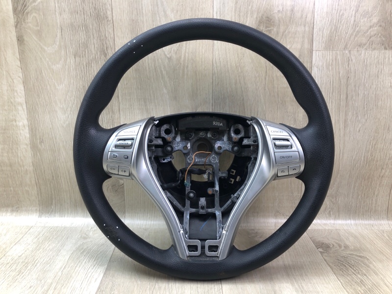 Запчасть руль NISSAN X-TRAIL/ROGUE T32 13-20 48430-4BA0A Б/У Руль NISSAN X-TRAIL/ROGUE T32 13-20 48430-4BA0A Б/У