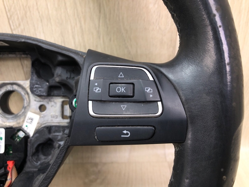 Руль TIGUAN 08-17 2012 2.0 CCTA