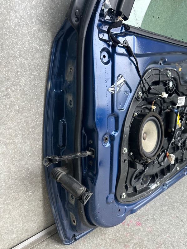 Дверь передняя правая ELANTRA MD 10-15 2015 1.8 G4NB Дверь передняя правая ELANTRA MD 10-15 2015 1.8 G4NB