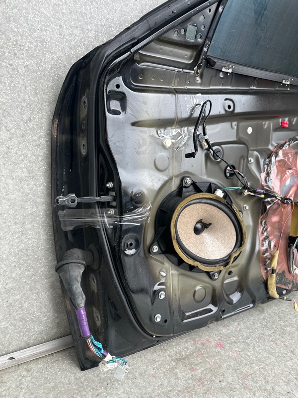 Дверь передняя правая CAMRY 40 06-11 2010 2.5 2ARFE Дверь передняя правая CAMRY 40 06-11 2010 2.5 2ARFE