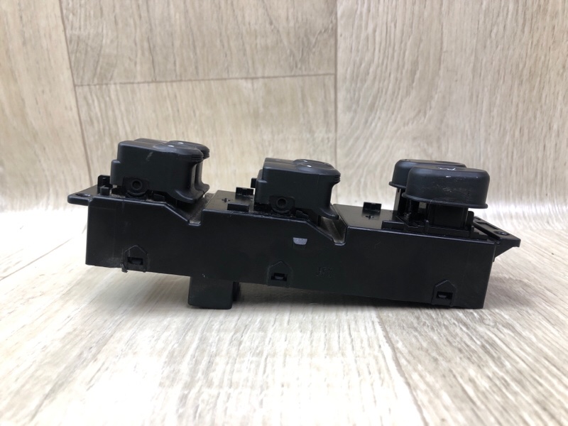 Блок управления стеклоподъемниками ACCENT RB 10- 1.6