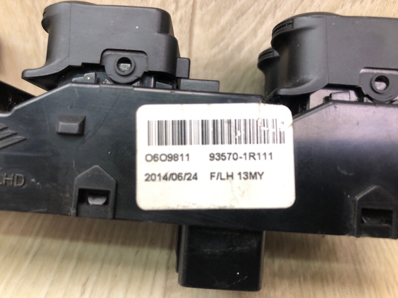 Блок управления стеклоподъемниками ACCENT RB 10- 1.6