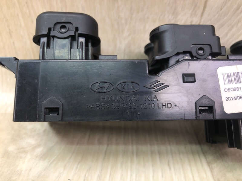 Блок управления стеклоподъемниками ACCENT RB 10- 1.6