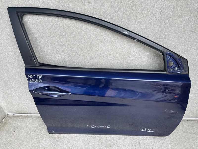 Дверь передняя правая ELANTRA MD 10-15 Дверь передняя правая ELANTRA MD 10-15