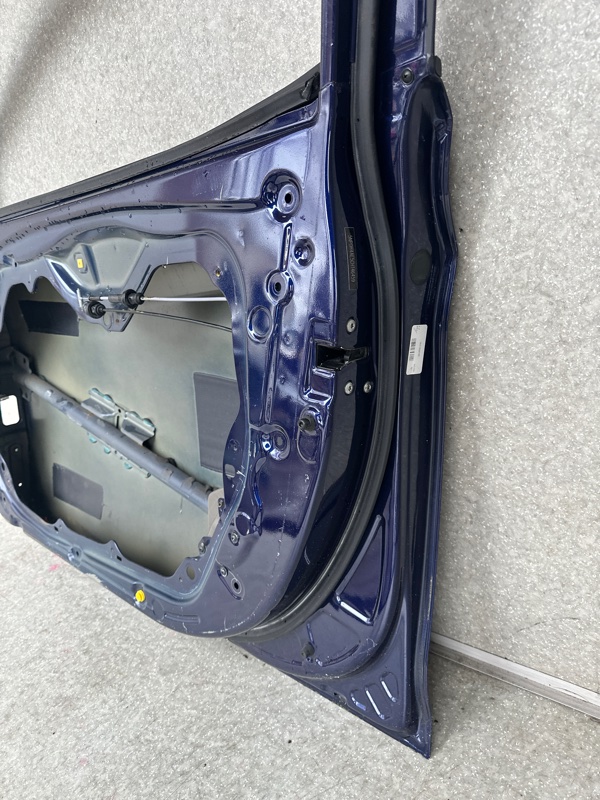 Дверь передняя правая ELANTRA MD 10-15 Дверь передняя правая ELANTRA MD 10-15