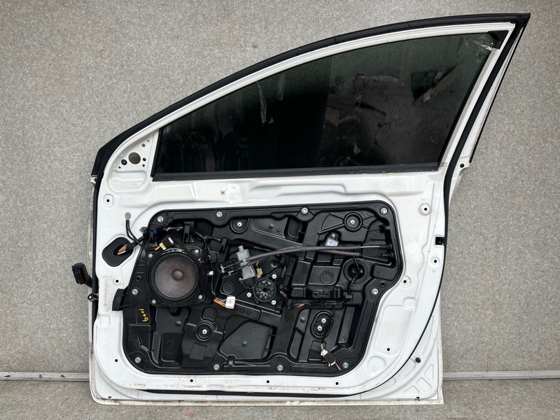 Дверь передняя правая SONATA YF 10-14 2011 2.4 G4KK Дверь передняя правая SONATA YF 10-14 2011 2.4 G4KK