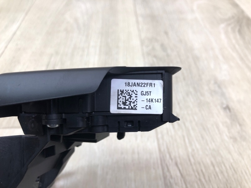 Кнопки на руль ESCAPE 12-19 2018 T15HDTX Кнопки на руль ESCAPE 12-19 2018 T15HDTX