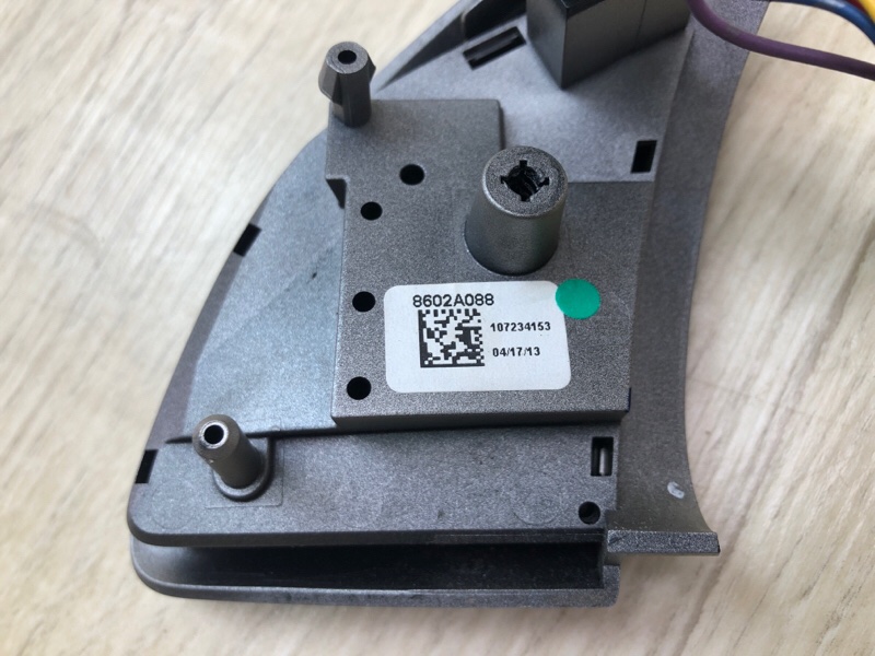 Кнопки на руль OUTLANDER GF 12- 2013 2.4 4J12 Кнопки на руль OUTLANDER GF 12- 2013 2.4 4J12