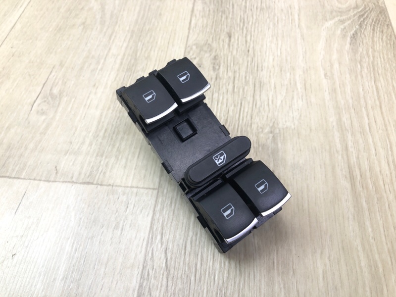 Блок управления стеклоподъемниками VOLKSWAGEN JETTA USA 10-17 2.5 5K4959857AXSH Б/У