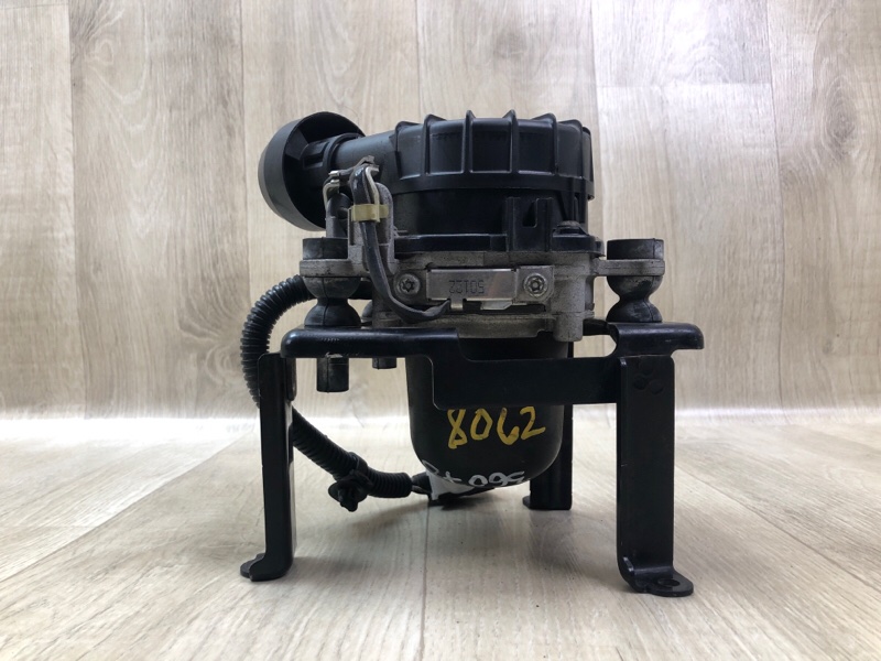 Насос продувки катализатора TOYOTA TACOMA 05-15 2015 4.0 1GRFE 176000P040 Б/У