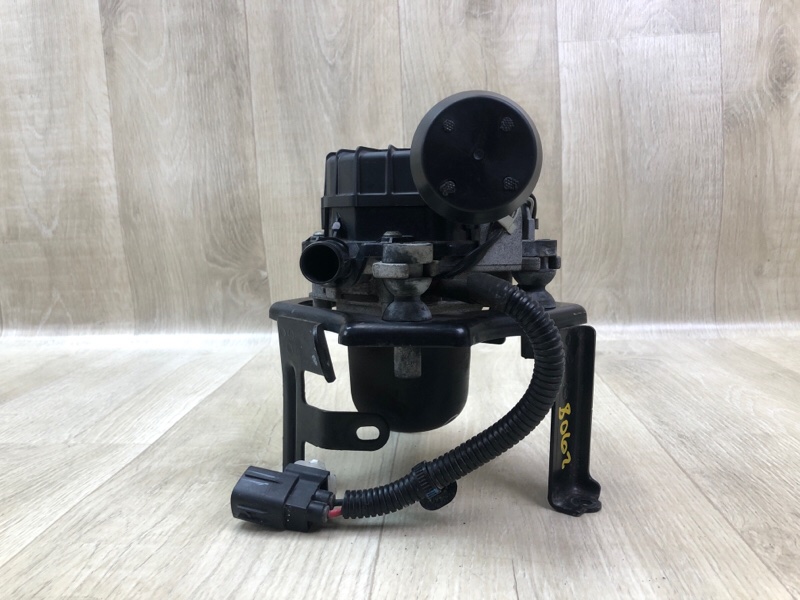 Насос продувки катализатора TOYOTA TACOMA 05-15 4.0 1GRFE