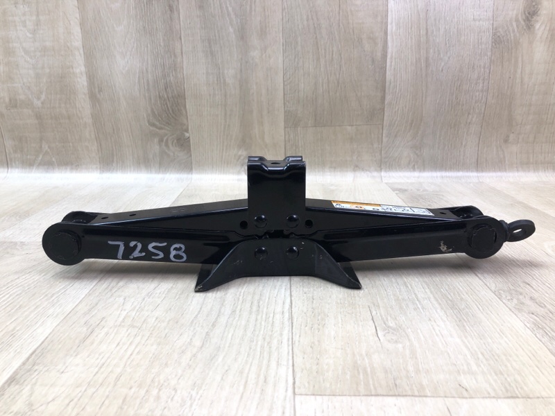 Домкрат MITSUBISHI OUTLANDER GF 12- 2.4 4J12 Домкрат MITSUBISHI OUTLANDER GF 12- 2.4 4J12