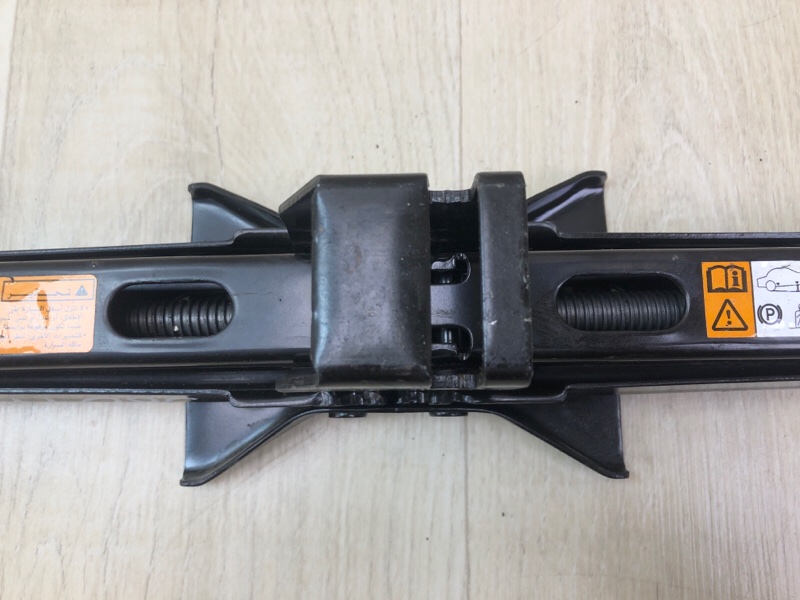 Домкрат X-TRAIL/ROGUE T33 20- 2021 2.5 PR25DD Домкрат X-TRAIL/ROGUE T33 20- 2021 2.5 PR25DD