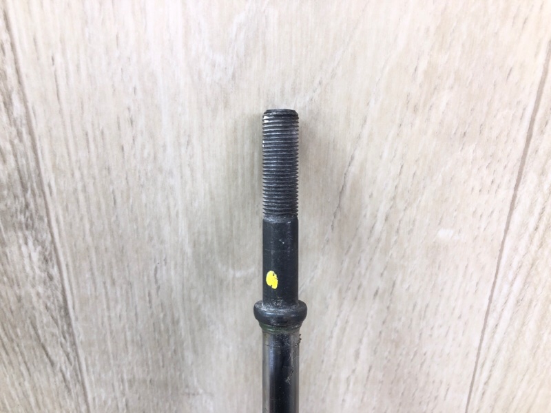 Амортизатор задний SIENNA 11-16 2014 3.5 2GR-FE