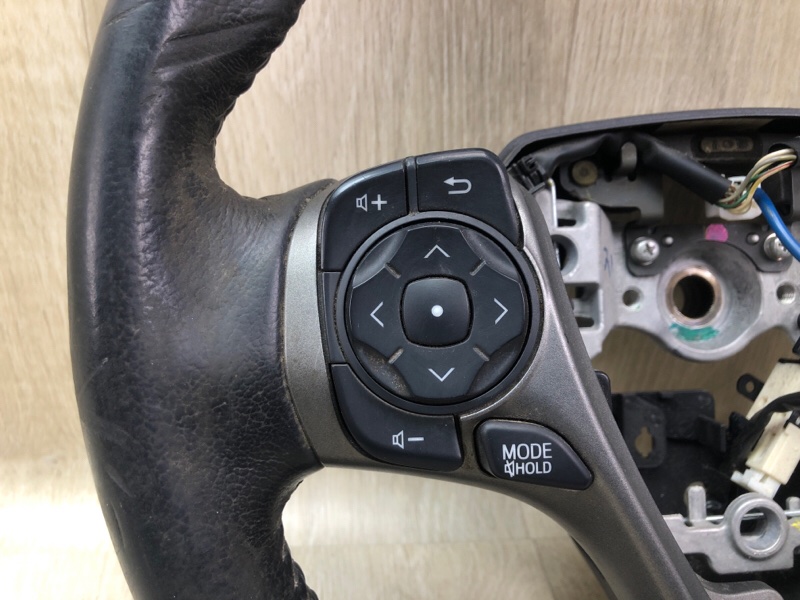 Руль VENZA 09-16 2013 3.5 2GR-FE Руль VENZA 09-16 2013 3.5 2GR-FE