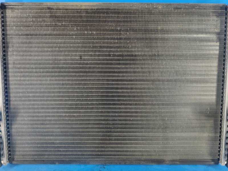 Радиатор основной E-CLASS W211 02-09 Радиатор основной E-CLASS W211 02-09