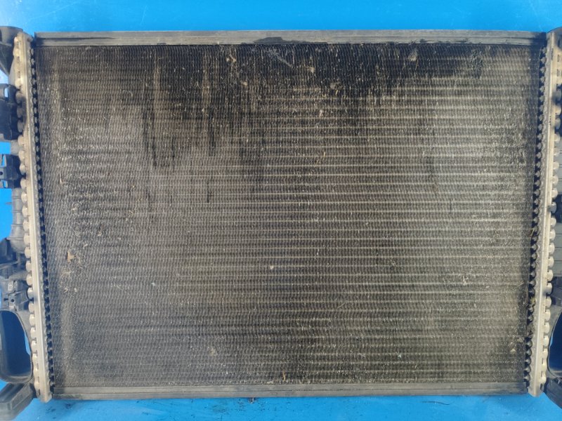 Радиатор основной E-CLASS W211 02-09 Радиатор основной E-CLASS W211 02-09