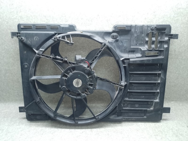 Диффузор вентилятора основного радиатора ESCAPE 12-19 2014 T16HDTX