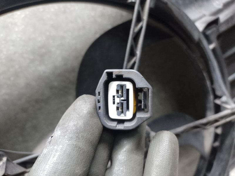 Диффузор вентилятора основного радиатора ESCAPE 12-19 2014 T16HDTX