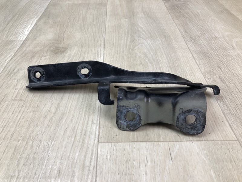 Петля капота правая PATHFINDER R52 12-21 2013 3.5 VQ35DE Петля капота правая PATHFINDER R52 12-21 2013 3.5 VQ35DE