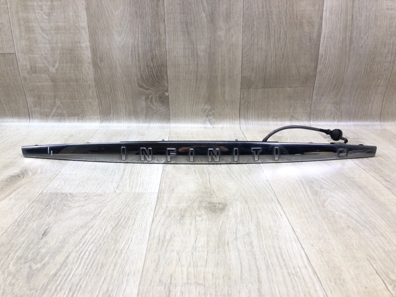 Запчасть накладка крышки багажника INFINITI FX S50 03-08 2006 VK45DE 90810CL80A Б/У Накладка крышки багажника INFINITI FX S50 03-08 2006 VK45DE 90810CL80A Б/У