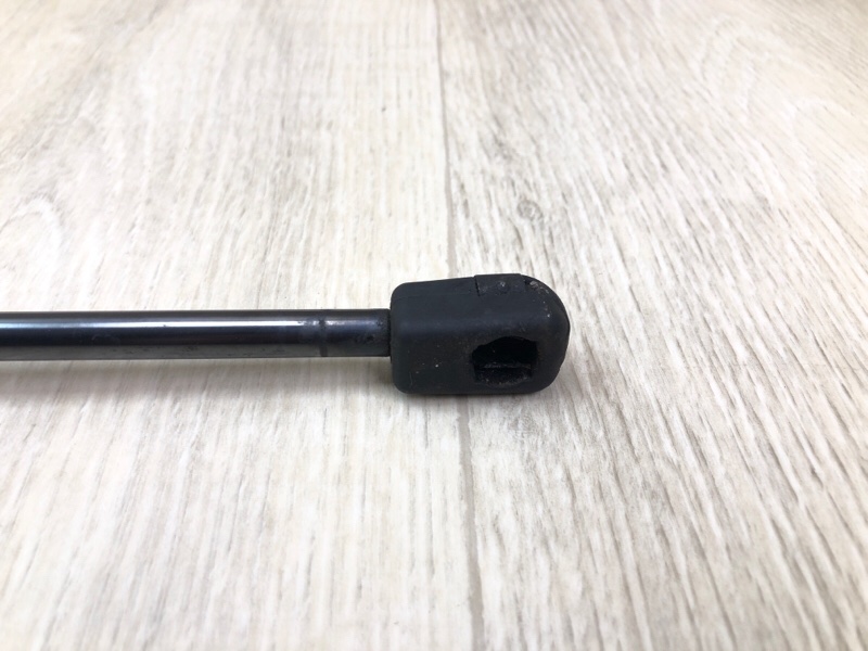 Амортизатор капота правый CAMRY 40 06-11 2007 3.5 2GR-FE Амортизатор капота правый CAMRY 40 06-11 2007 3.5 2GR-FE