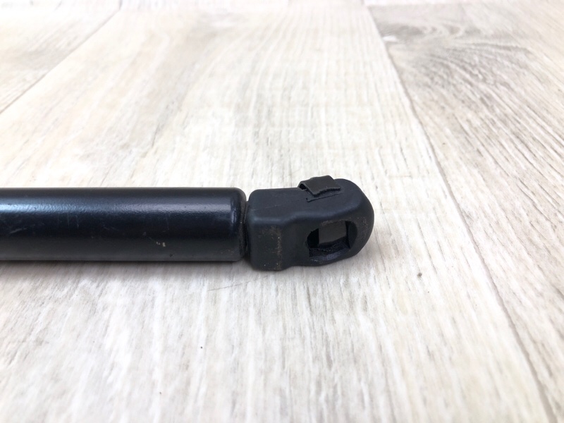 Амортизатор капота CAMRY 40 06-11 2007 3.5 2GR-FE Амортизатор капота CAMRY 40 06-11 2007 3.5 2GR-FE