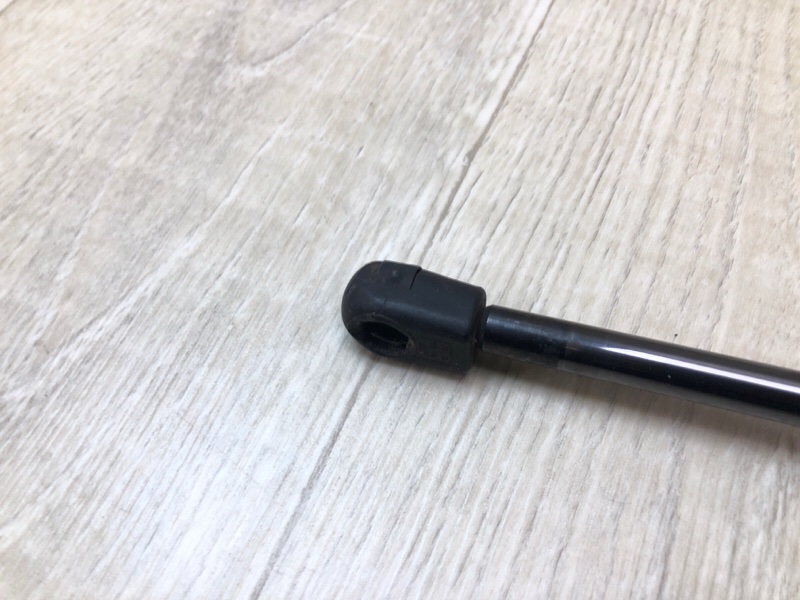 Амортизатор крышки багажника левый ESCAPE 12-19 2018 T15HDTX