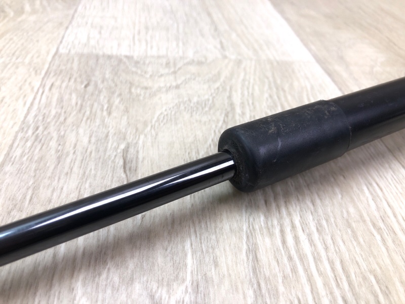 Амортизатор крышки багажника левый FORD ESCAPE 12-19 T15HDTX