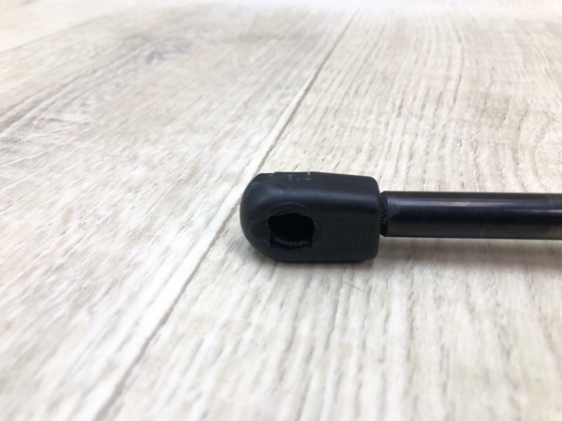 Амортизатор крышки багажника правый ESCAPE 12-19 2018 T15HDTX