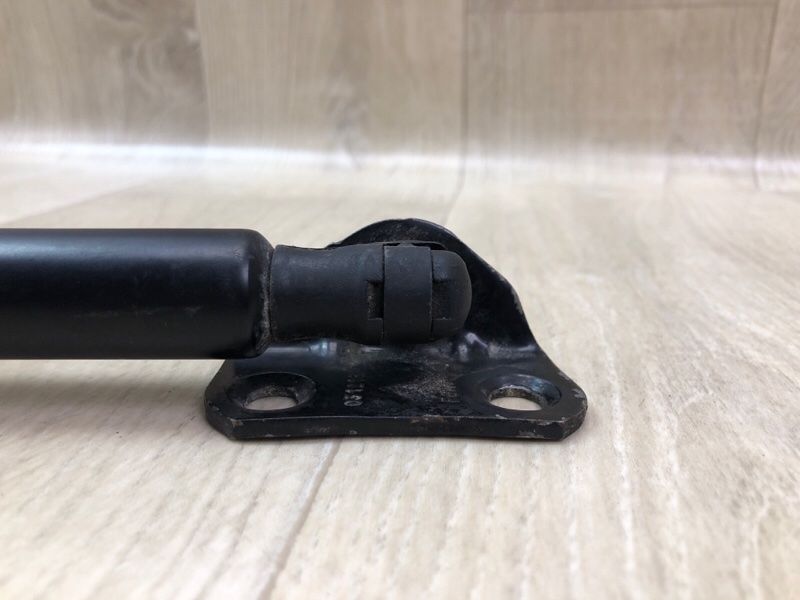 Амортизатор крышки багажника правый ESCAPE 12-19 2018 T15HDTX