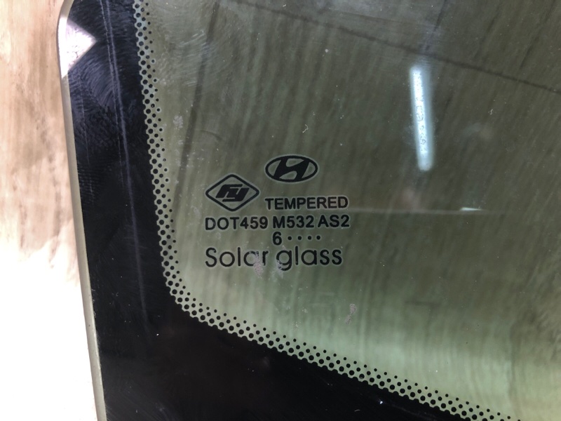 Стекло двери глухое заднее правое ELANTRA AD 16- 2016 2.0 G4NH