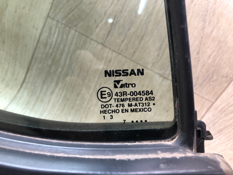 Стекло двери глухое заднее правое VERSA B17 11-19 2017 1.6 HR16DE