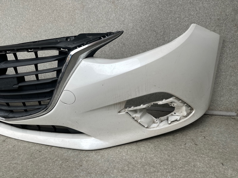 Бампер передний MAZDA 3 BM 13-19 HATCHBACK 2.0L 4 Бампер передний MAZDA 3 BM 13-19 HATCHBACK 2.0L 4