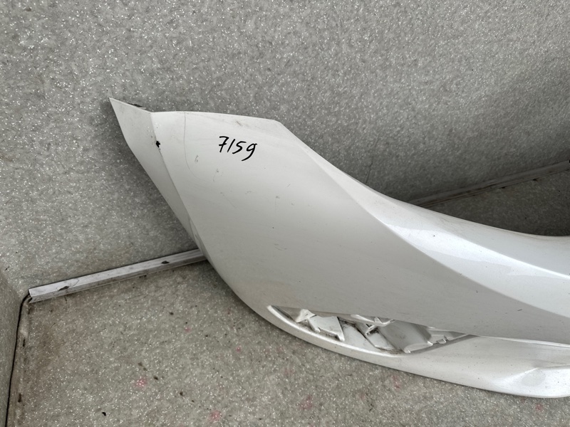 Бампер передний 3 BM 13-19 2015 HATCHBACK 2.0L 4 Бампер передний 3 BM 13-19 2015 HATCHBACK 2.0L 4