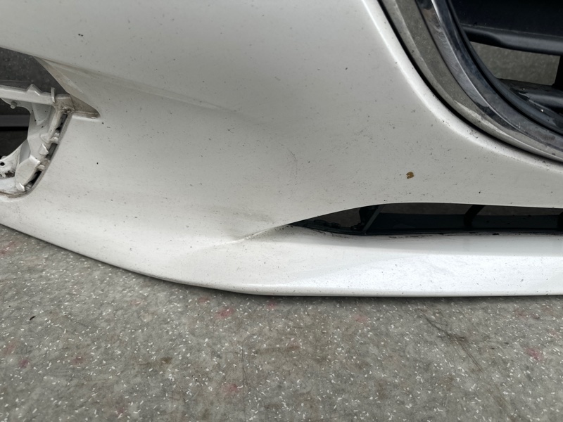 Бампер передний 3 BM 13-19 2015 HATCHBACK 2.0L 4 Бампер передний 3 BM 13-19 2015 HATCHBACK 2.0L 4