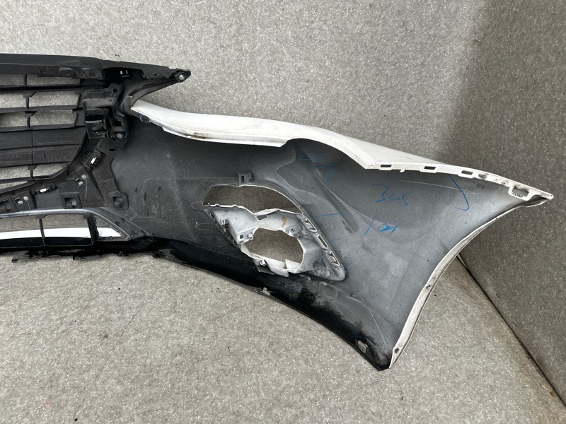 Бампер передний 3 BM 13-19 2015 HATCHBACK 2.0L 4 Бампер передний 3 BM 13-19 2015 HATCHBACK 2.0L 4