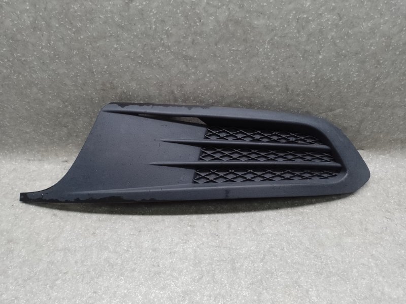 Запчасть решетка переднего бампера левая VOLKSWAGEN JETTA USA 10-17 2010 CBTA 2.5L 5C6853665 Б/У Решетка переднего бампера левая VOLKSWAGEN JETTA USA 10-17 2010 CBTA 2.5L 5C6853665 Б/У