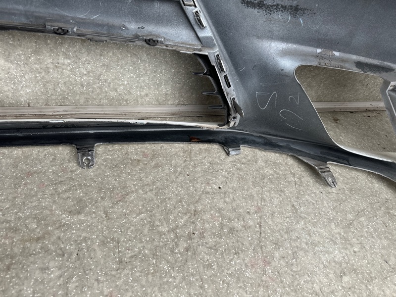 Бампер передний IS250/350 13-20