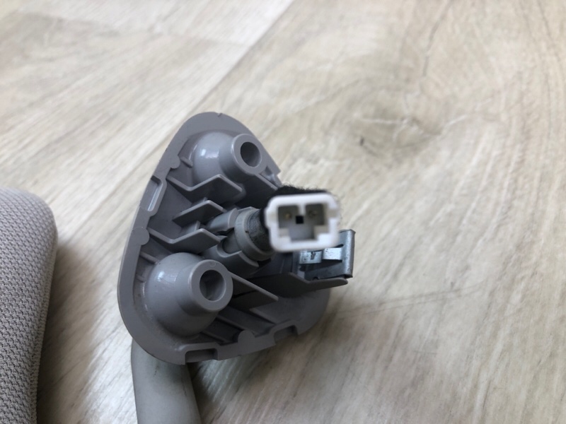 Козырек солнцезащитный правый SIENNA 11-16 2014 3.5 2GR-FE