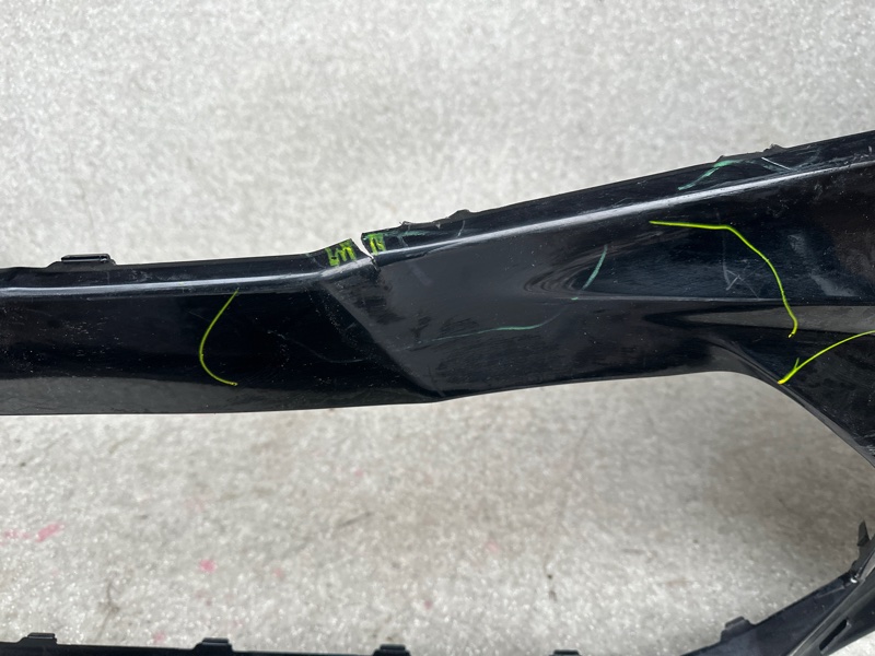 Бампер передний CAMRY 80 24-