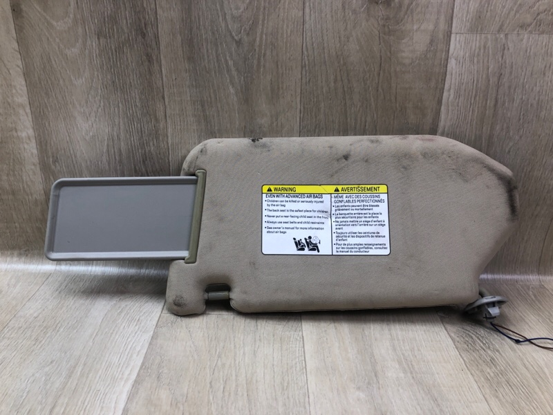 Козырек солнцезащитный правый PATHFINDER R52 12-21 2013 3.5 VQ35DE
