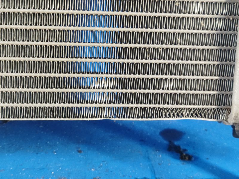 Радиатор основной FOCUS 10-18 Радиатор основной FOCUS 10-18