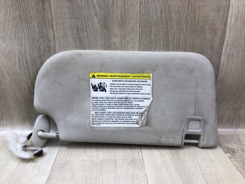 Запчасть козырек солнцезащитный левый FORD FOCUS 10-18 2014 2.0 C20HDEX F1EZ-5804105-BA Б/У Козырек солнцезащитный левый FORD FOCUS 10-18 2014 2.0 C20HDEX F1EZ-5804105-BA Б/У