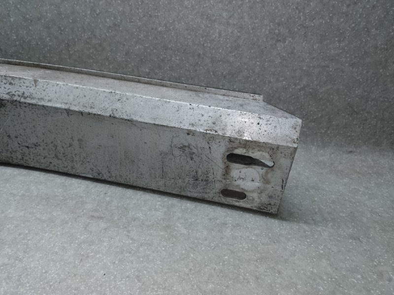 Усилитель заднего бампера CAMRY 40 06-11 2010 2.5 2ARFE Усилитель заднего бампера CAMRY 40 06-11 2010 2.5 2ARFE