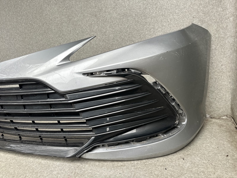 Бампер передний TOYOTA CAMRY 70 17-